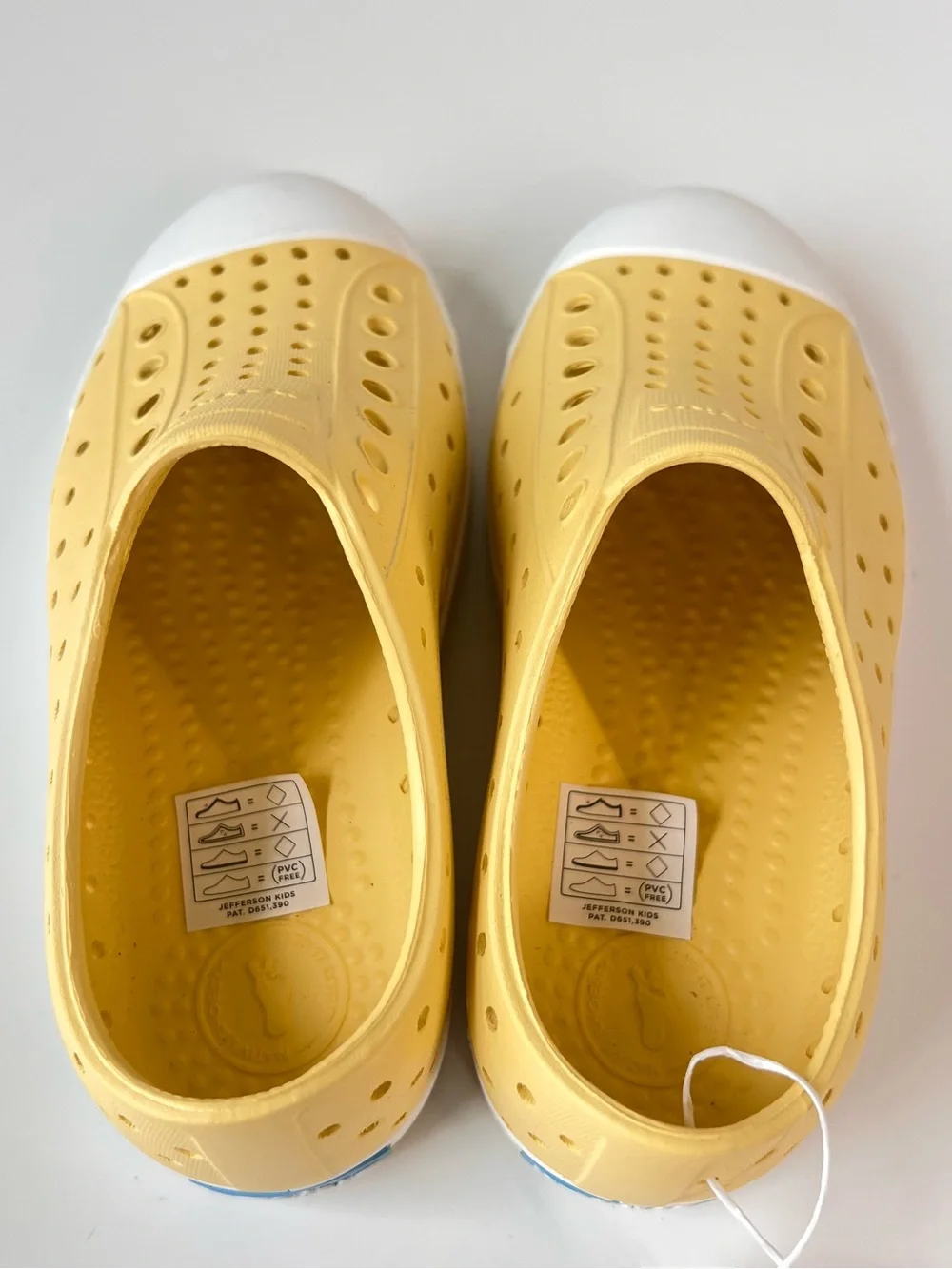 NWT Native Shoes Jefferson Kids C11 Bananas Yellow